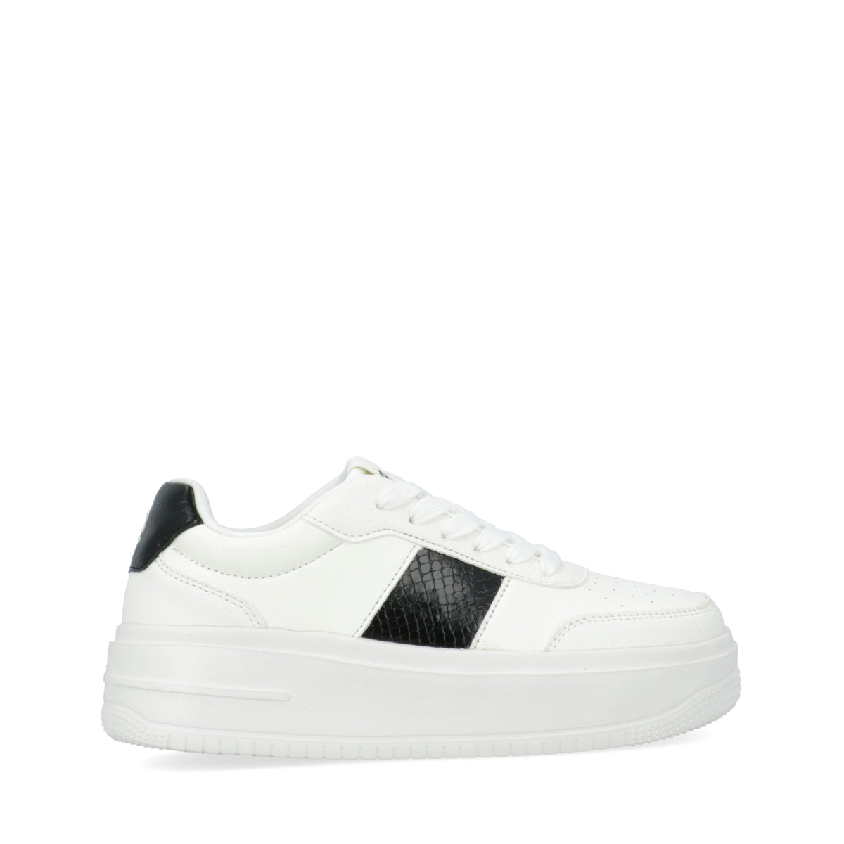 CAPA DE OZONO TENIS 672202 en color Blanco/Negro - vista 1