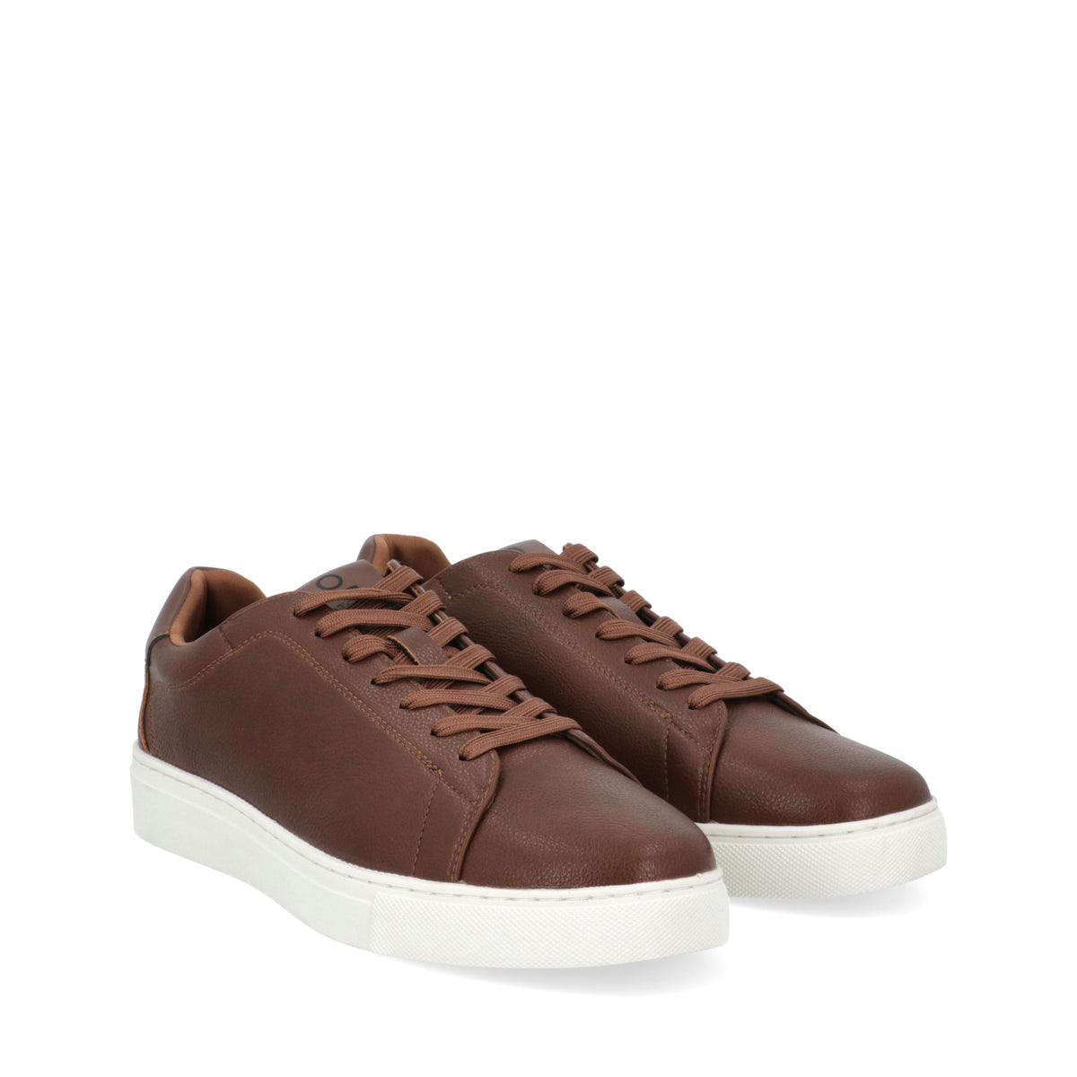 CAPA DE OZONO TENIS 687802 en color Chedron - vista 2