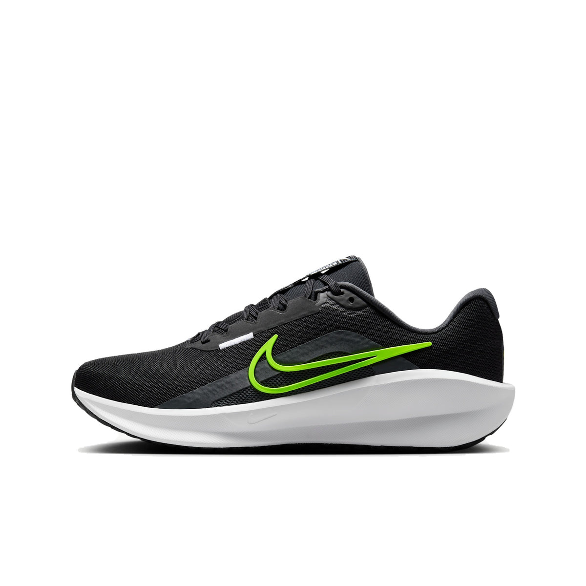 NIKE DOWNSHIFTER 13 - vista lateral
